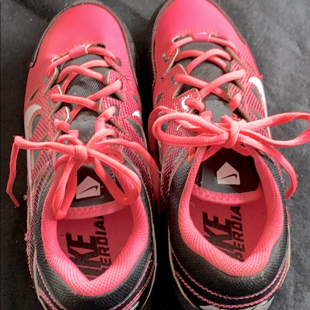 EUC Nike HyperDiamond Softball cleats
